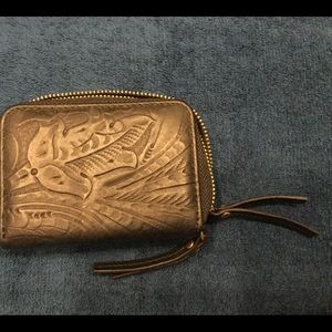 Patricia Nash black zip-around card wallet